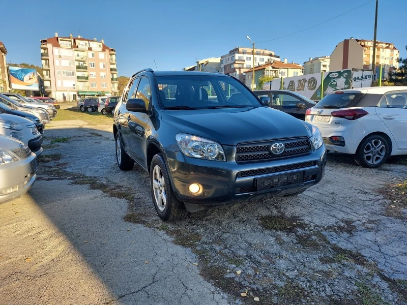 Toyota Rav4 2.2D4D 6-Speed.36м. х 319лв. , снимка 1 - Автомобили и джипове - 43021572