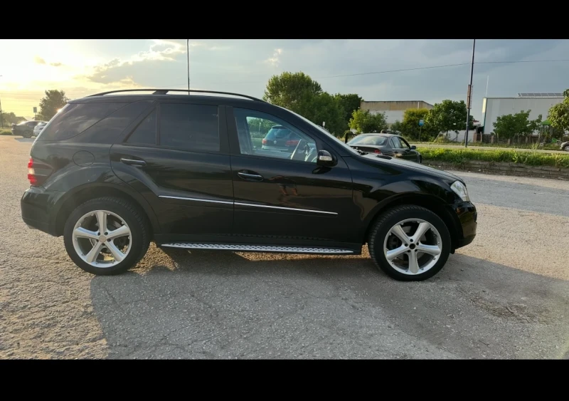 Mercedes-Benz ML 500, снимка 4 - Автомобили и джипове - 49388248