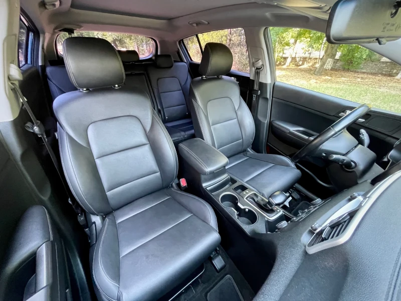 Kia Sportage 2.0 MPi - ПРОМОЦИЯ !, снимка 15 - Автомобили и джипове - 51902459