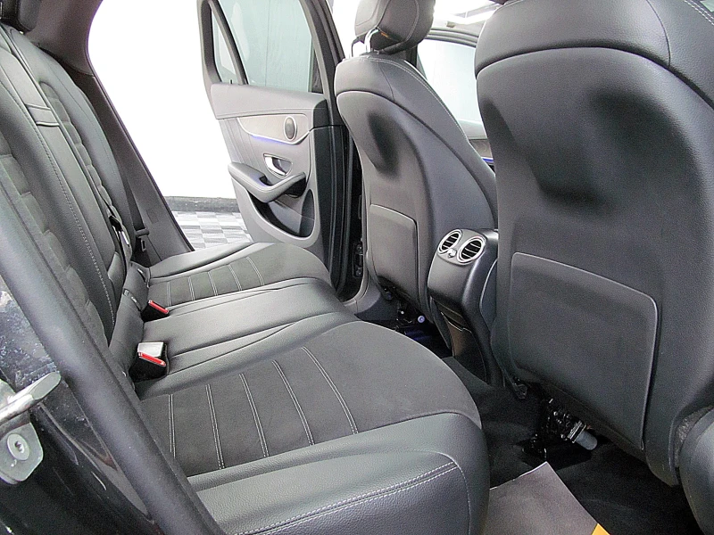 Mercedes-Benz GLC 300 PANORAMA/AMG/4-MATIC/СОБСТВЕН ЛИЗИНГ, снимка 9 - Автомобили и джипове - 51445271