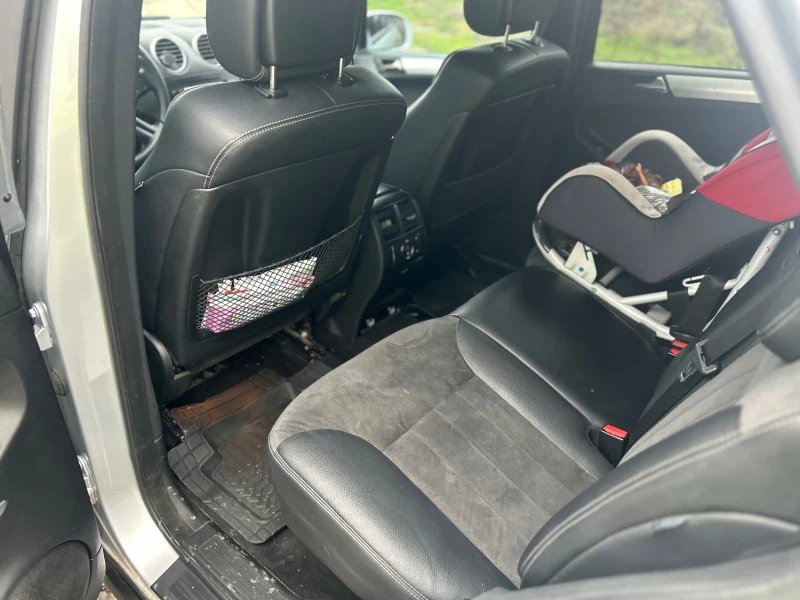 Mercedes-Benz ML 320, снимка 9 - Автомобили и джипове - 52643835