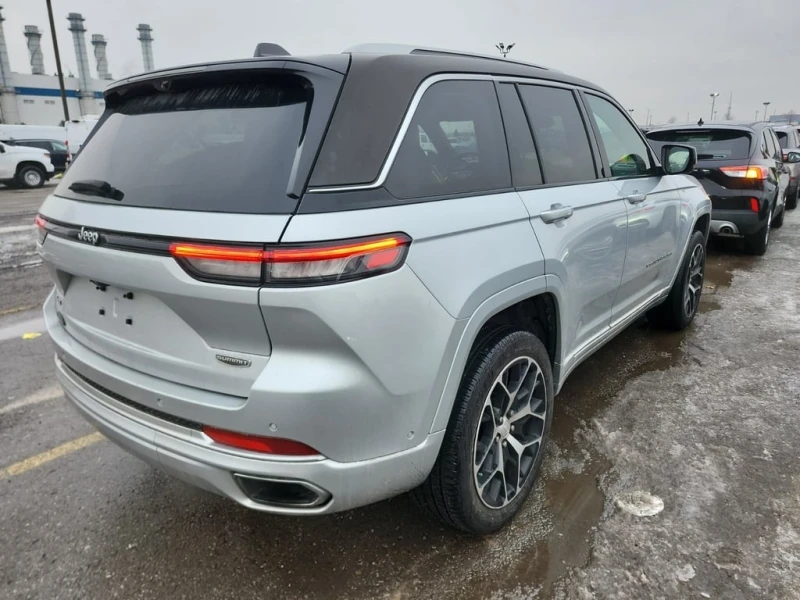 Jeep Grand cherokee SUMMIT RESERVE 5.7 * ДИСТРОНИК* ЛИЦЕНЗИРАН ПРОДАВА, снимка 3 - Автомобили и джипове - 53340381