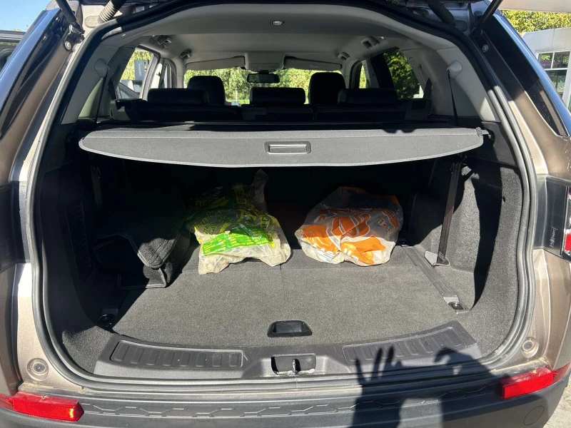 Land Rover Discovery Sport 2.0 TD4 4x4, снимка 8 - Автомобили и джипове - 53370766