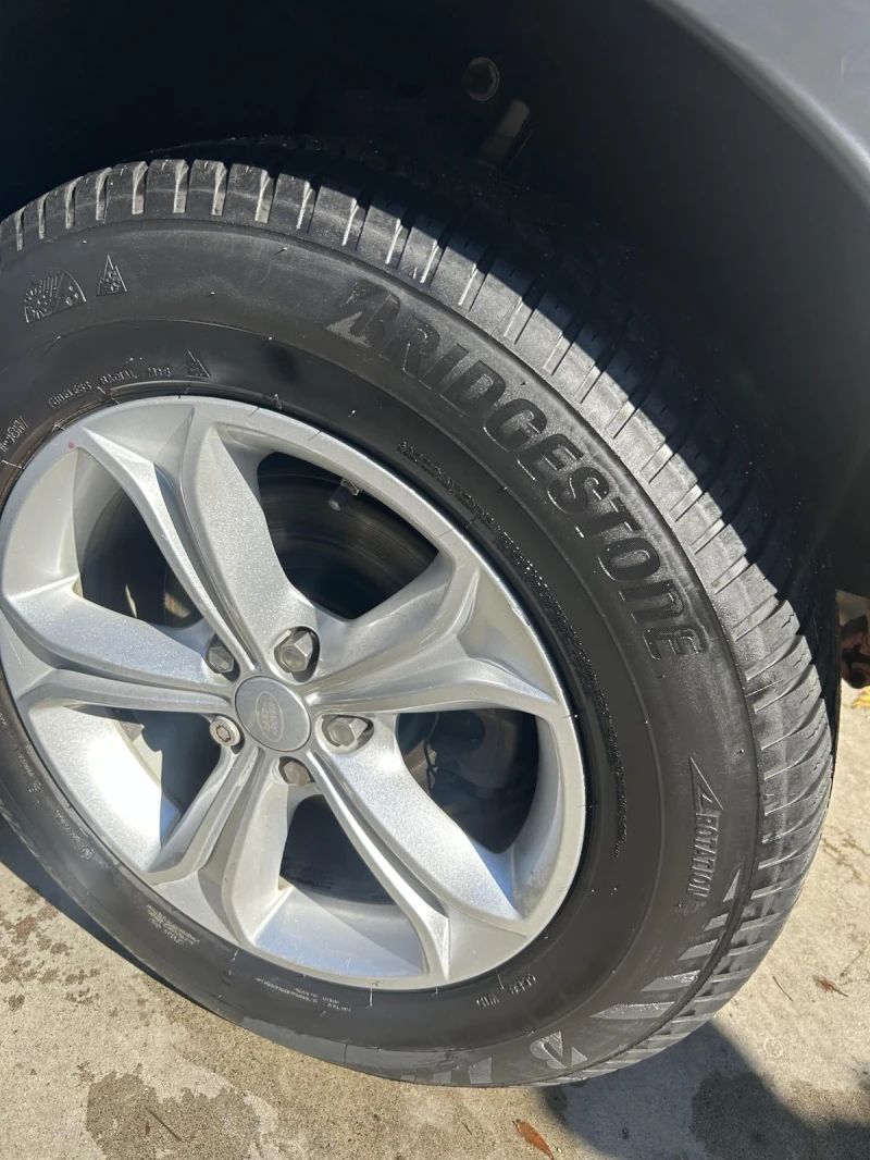 Land Rover Discovery Sport 2.0 TD4 4x4, снимка 9 - Автомобили и джипове - 53370766