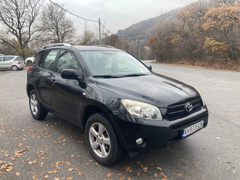 Toyota Rav4 2.2D4D, снимка 5 - Автомобили и джипове - 53404978