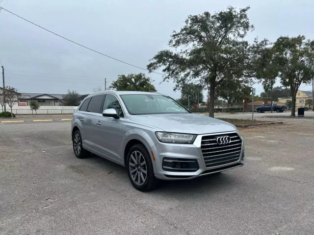 Audi Q7 * 3.0T Prestige * 360 * CarFax * АВТО КРЕДИТ, снимка 2 - Автомобили и джипове - 49547131