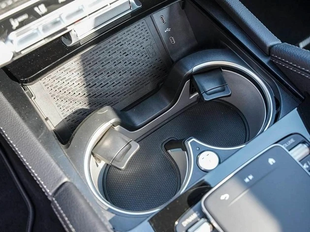 Mercedes-Benz GLE 580 4Matic = AMG Line = Premium Гаранция, снимка 10 - Автомобили и джипове - 53154492