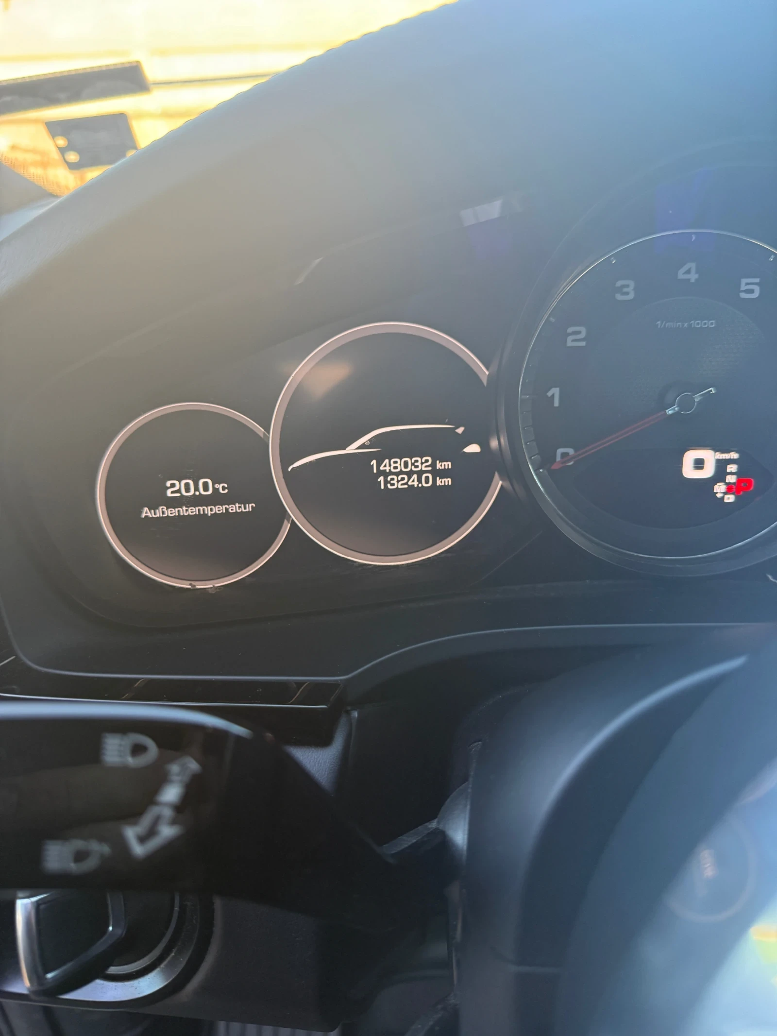 Porsche Cayenne  - изображение 7