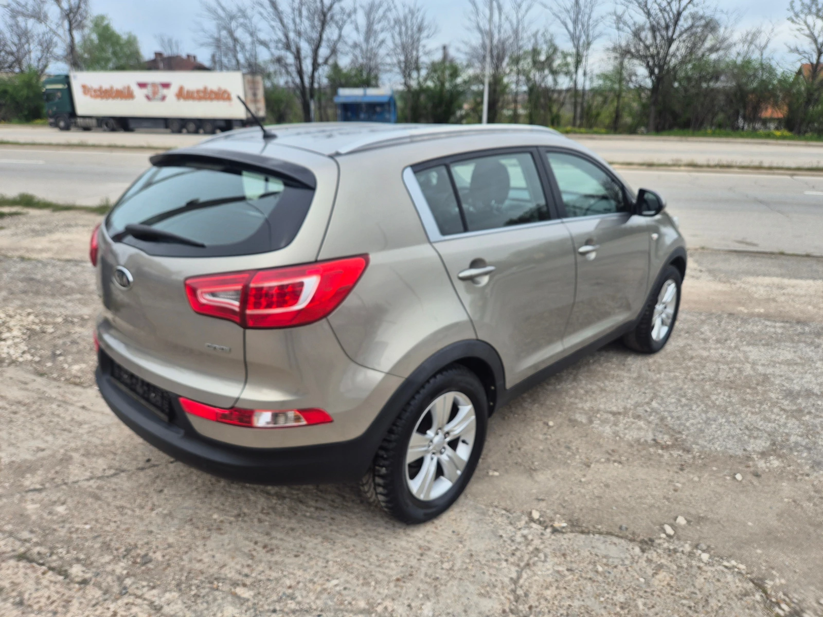Kia Sportage 1.7CRDi - изображение 7