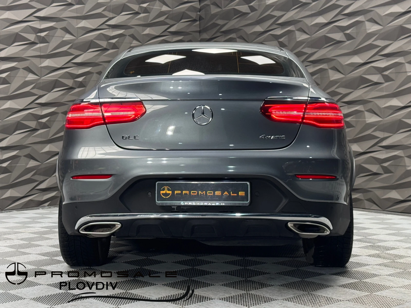 Mercedes-Benz GLC 220 d 4Matic AMG* Navi* Camera* Edition 1 - изображение 4