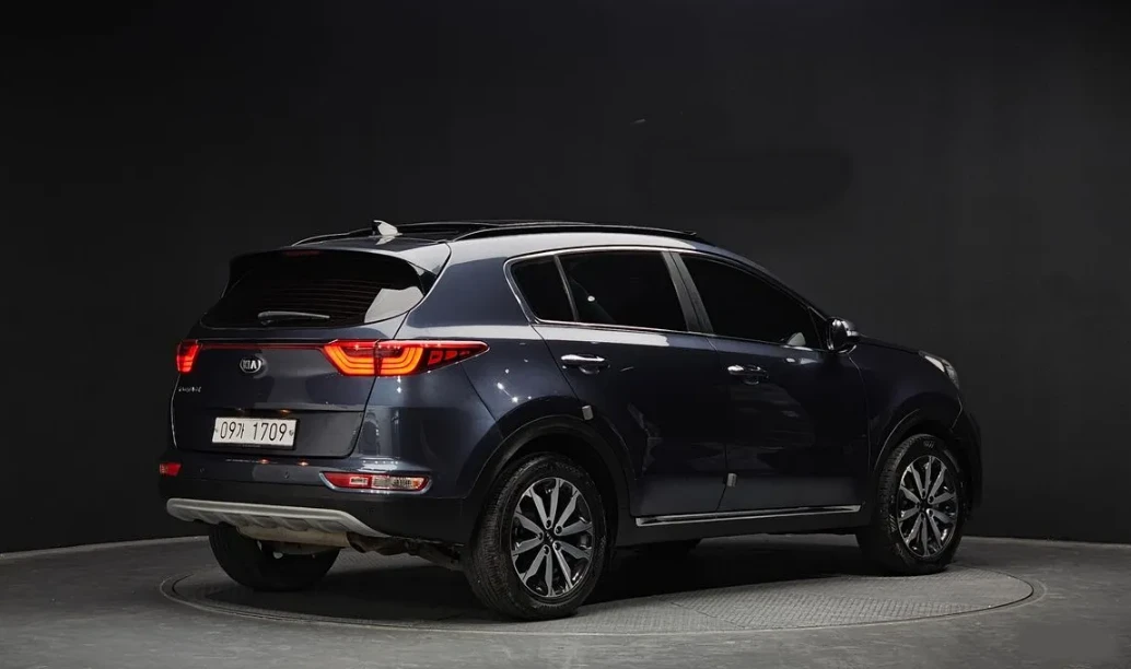 Kia Sportage 2.0 DOHC - OЧАКВАН ВНОС - изображение 2