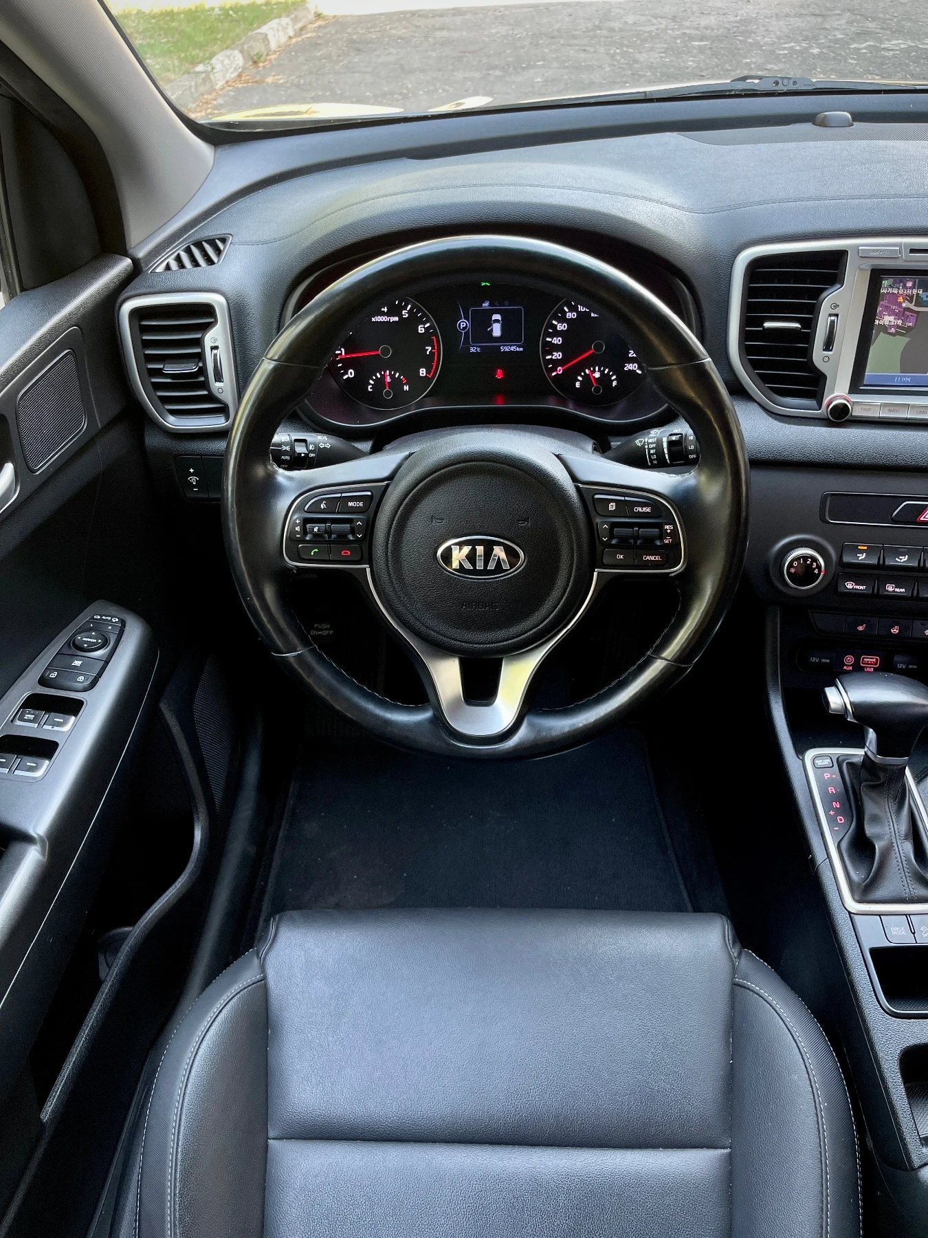 Kia Sportage 2.0 MPi - изображение 10