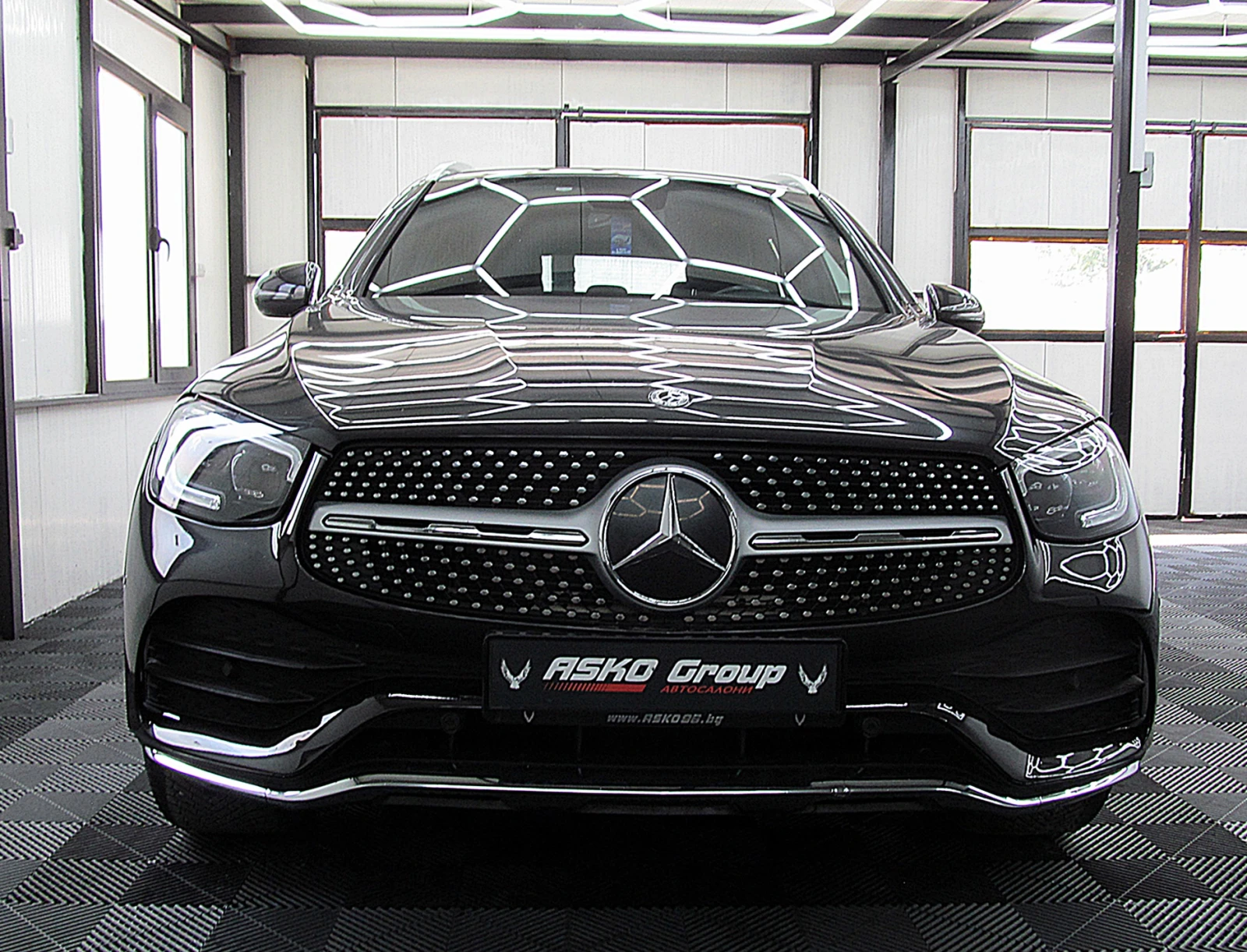 Mercedes-Benz GLC 300 PANORAMA/AMG/4-MATIC/СОБСТВЕН ЛИЗИНГ - изображение 2