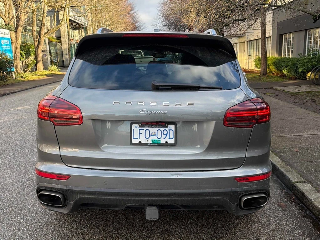 Porsche Cayenne * AWD 4dr * CARFAX * БЕЗ ПЪРВОНАЧАЛНА ВНОСКА - изображение 4