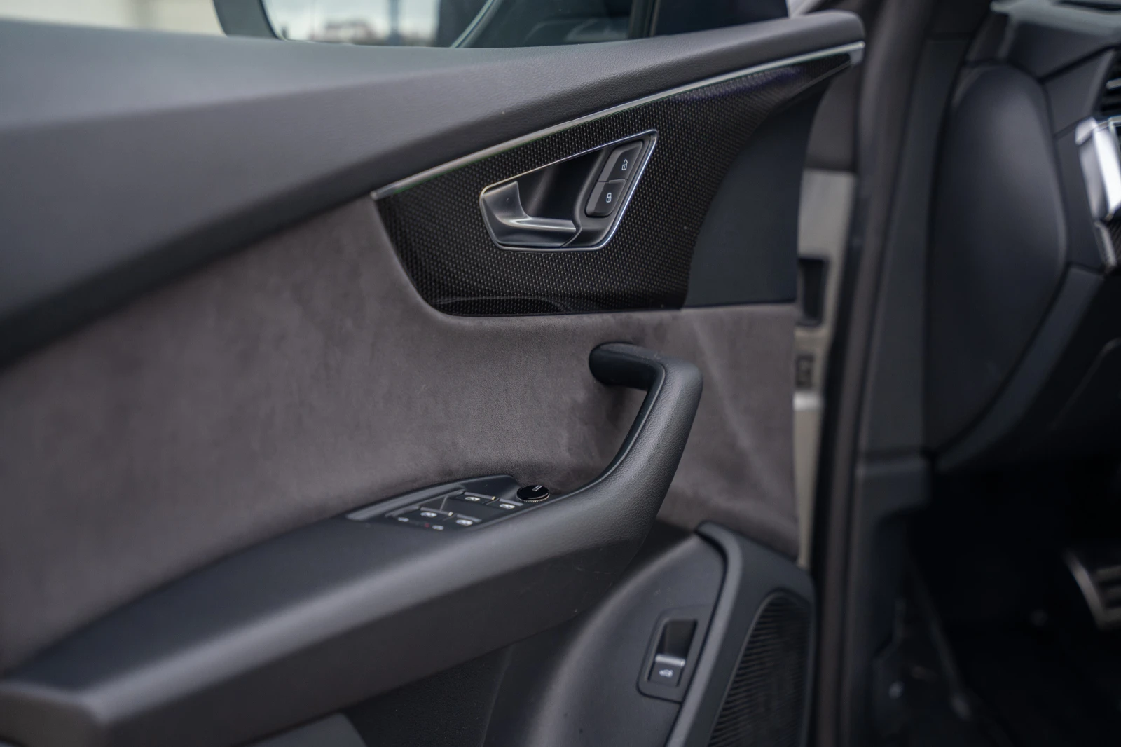 Audi SQ8 | Mobile.bg � ����������� 15