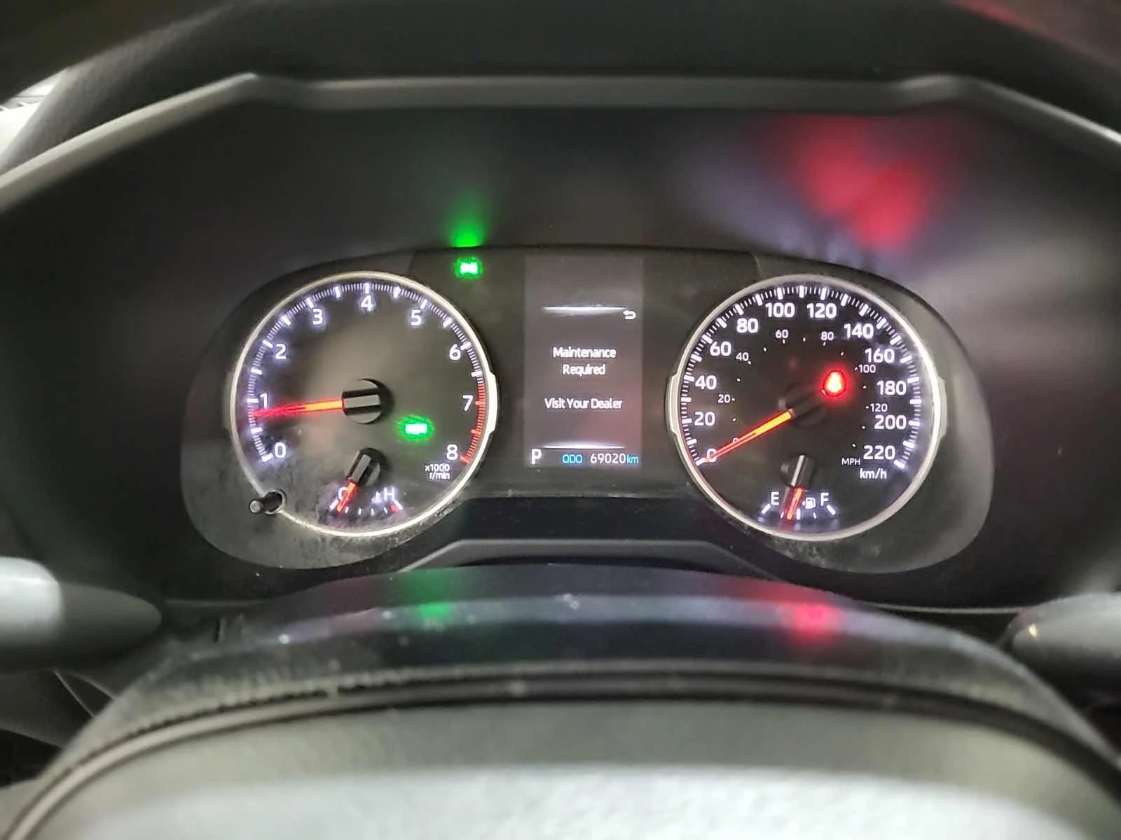 Toyota Rav4 * * CARFAX * * АВТО КРЕДИТ * * , снимка 6 - Автомобили и джипове - 53829807