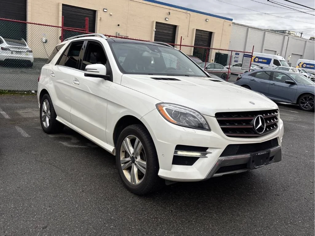 Mercedes-Benz ML 350 AMG LINE/4MATIC/ПОДГРЕВ/ПАНОРАМА/ПАМЕТ, снимка 3 - Автомобили и джипове - 54122143