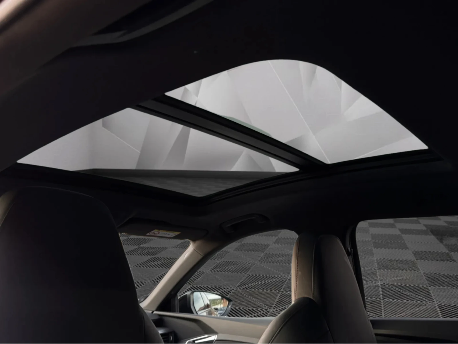 Audi Q8 E-TRON SPORTBACK S-LINE PLUS 114KWH 408КС. ПАНОРАМ, снимка 15 - Автомобили и джипове - 54704996