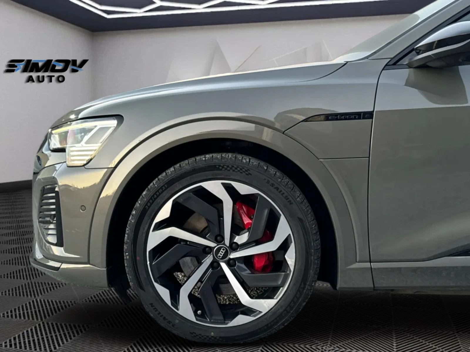 Audi Q8 E-TRON SPORTBACK S-LINE PLUS 114KWH 408КС. ПАНОРАМ, снимка 16 - Автомобили и джипове - 54704996