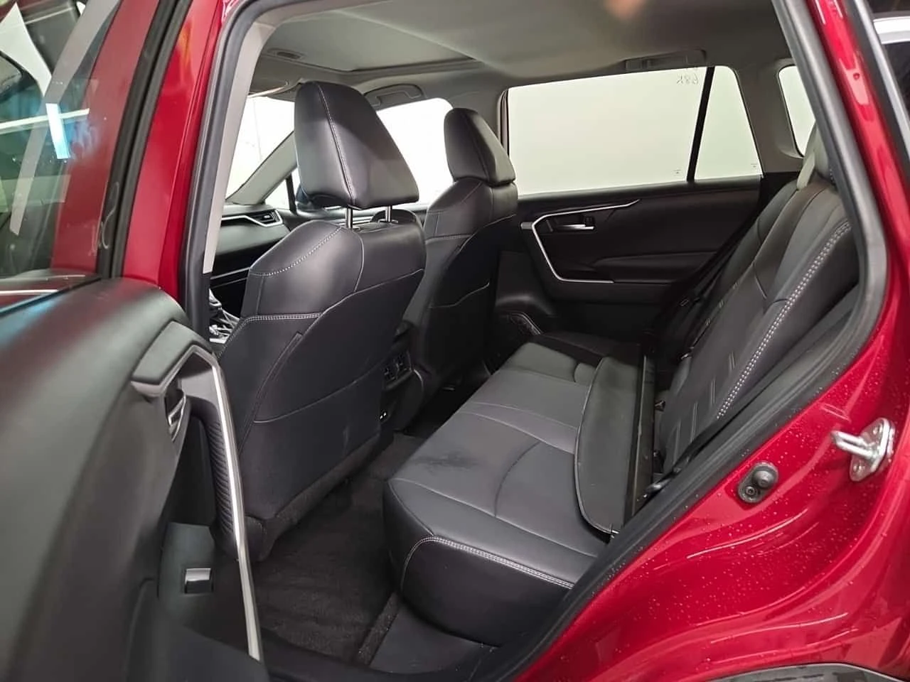Toyota Rav4 XLE| LANE ASSIST| ПОДГРЕВИ| ПАНОРАМА| 2 КЛЮЧА| , снимка 12 - Автомобили и джипове - 54818416