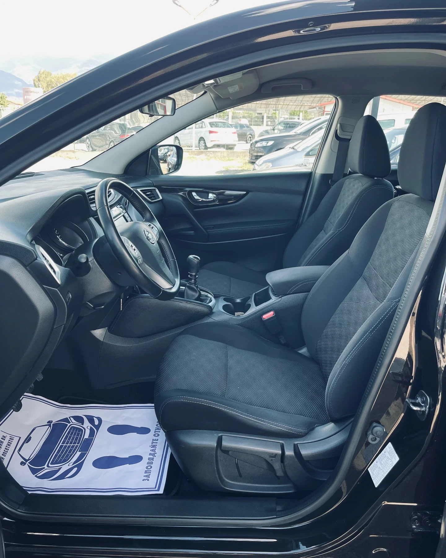 Nissan Qashqai 1.5 dci 135000 км EURO6, снимка 9 - Автомобили и джипове - 54923561
