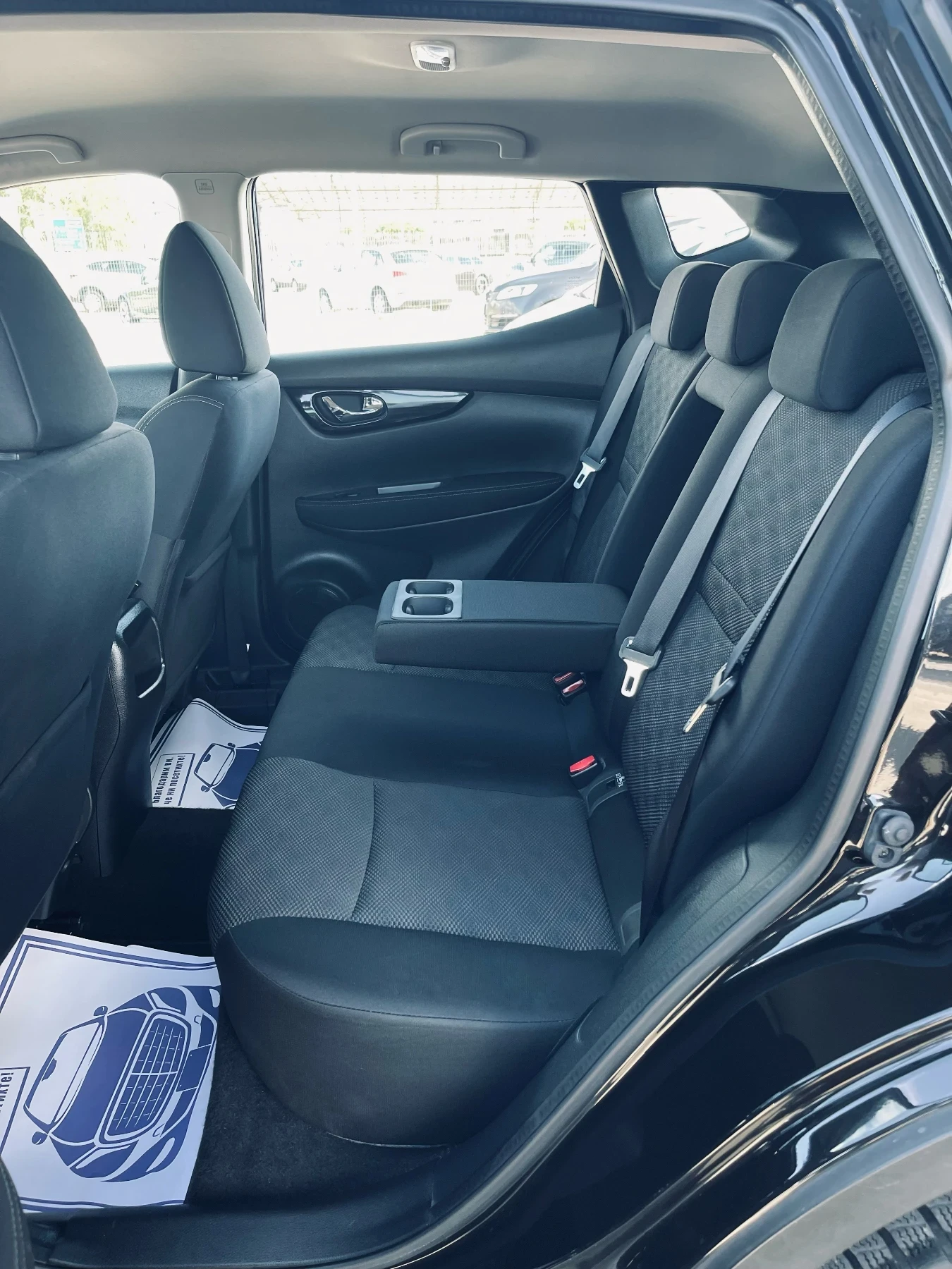 Nissan Qashqai 1.5 dci 135000 км EURO6, снимка 11 - Автомобили и джипове - 54923561