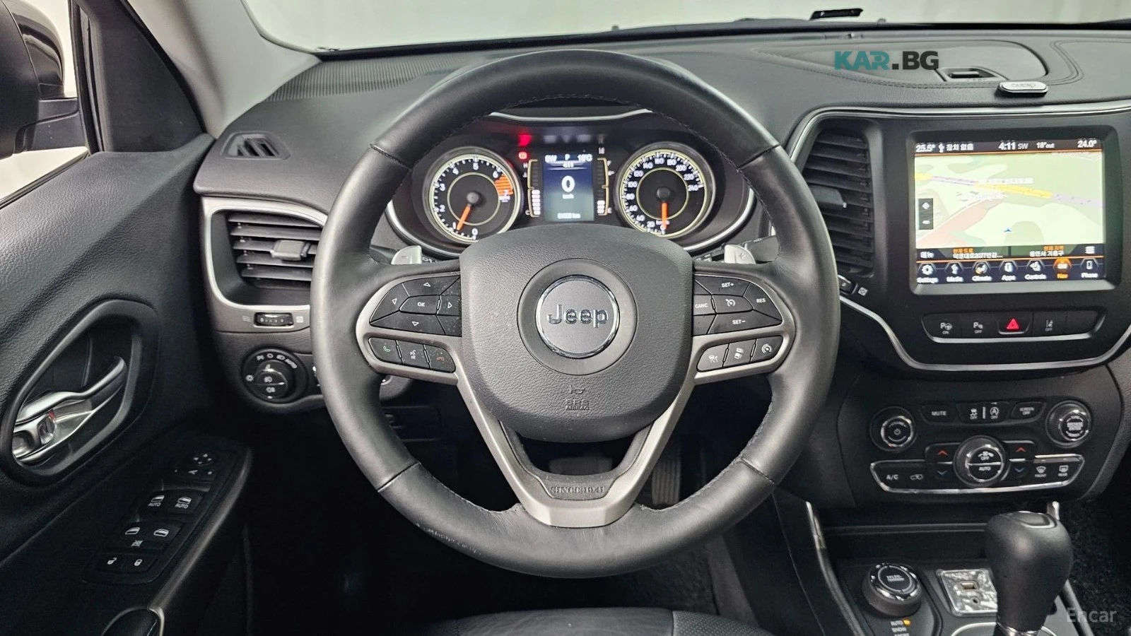 Jeep Cherokee 2.4 Longitude High AWD* КОЖА* ПАНО* НАВИ, снимка 11 - Автомобили и джипове - 55400677