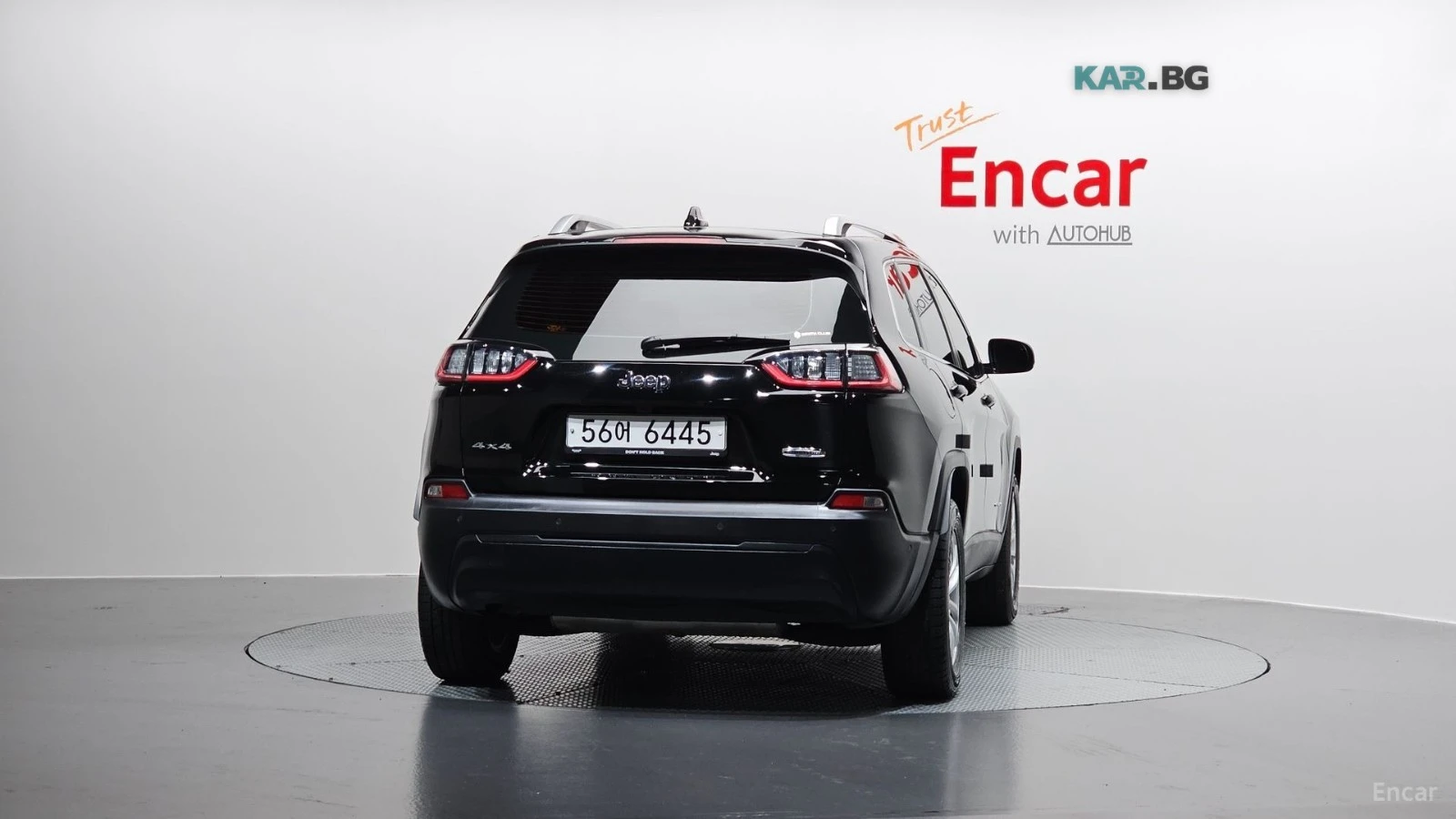 Jeep Cherokee 2.4 Longitude High AWD* КОЖА* ПАНО* НАВИ, снимка 4 - Автомобили и джипове - 55400677