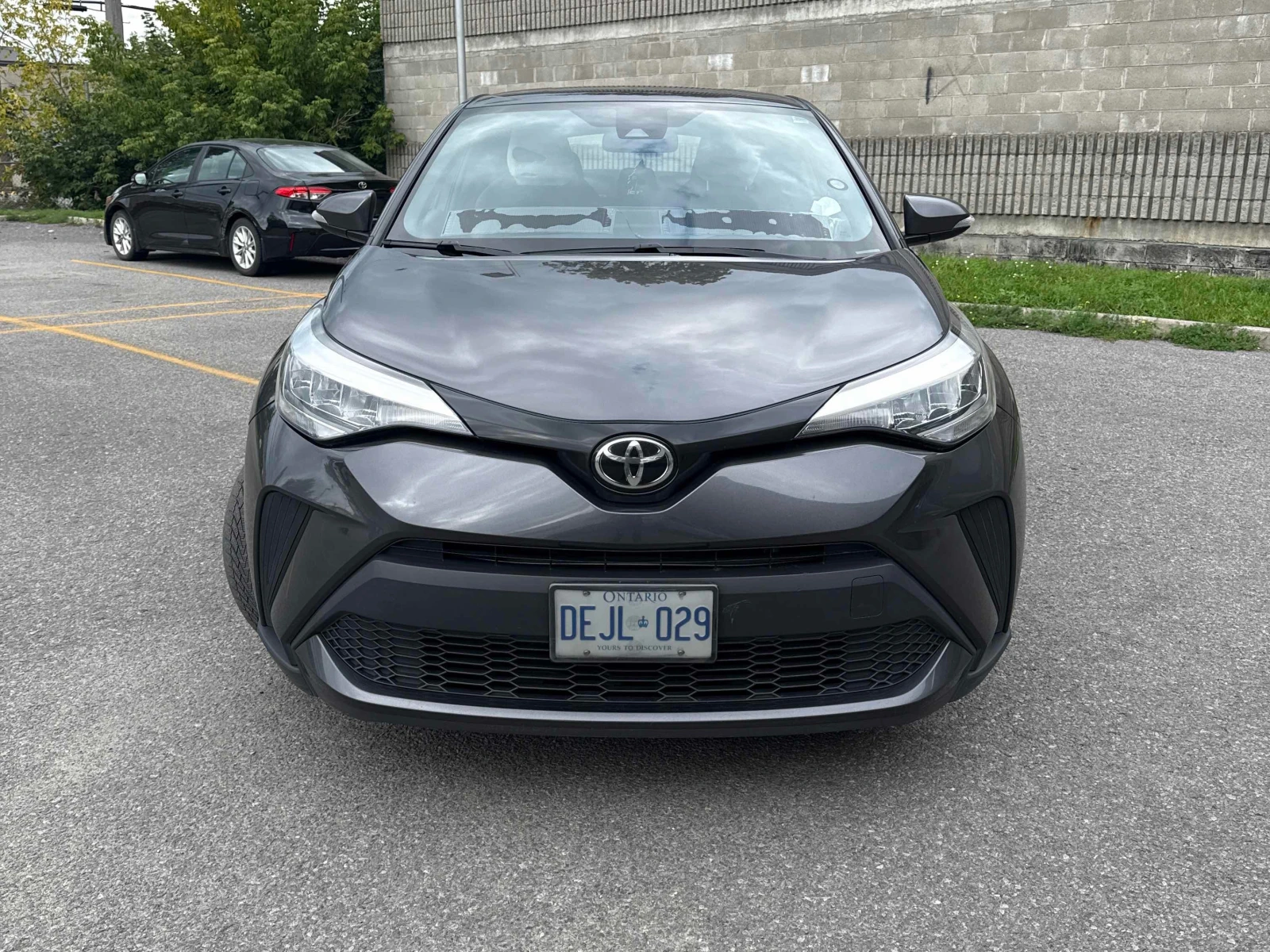 Toyota C-HR * FWD * АВТОКРЕДИТ БЕЗ ПЪРВОНАЧАЛНА ВНОСКА* , снимка 6 - Автомобили и джипове - 56071851