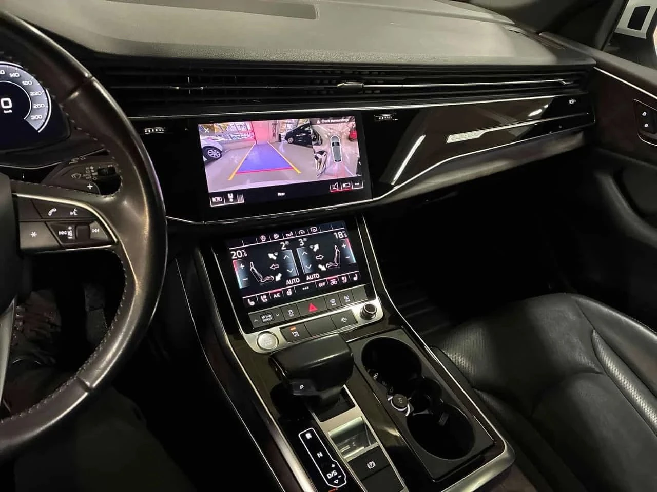 Audi Q8, снимка 9 - Автомобили и джипове - 56717157