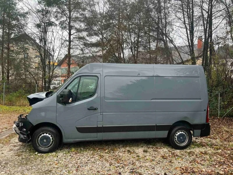 Renault Master 2.3, снимка 2 - Бусове и автобуси - 47183772