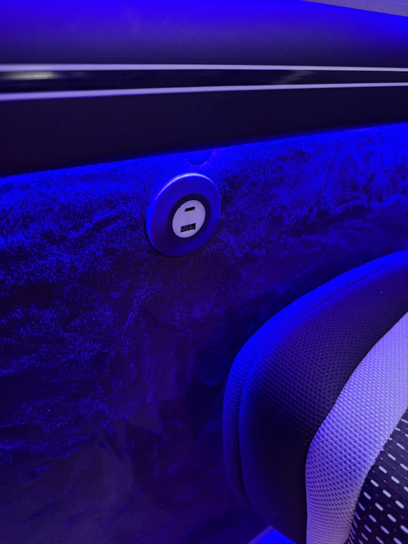 VW Crafter 20 места, снимка 10 - Бусове и автобуси - 53158377