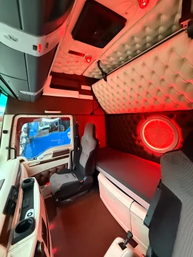 Man Tgx 18.510 Е6D SPECIAL INTERIOR, снимка 14