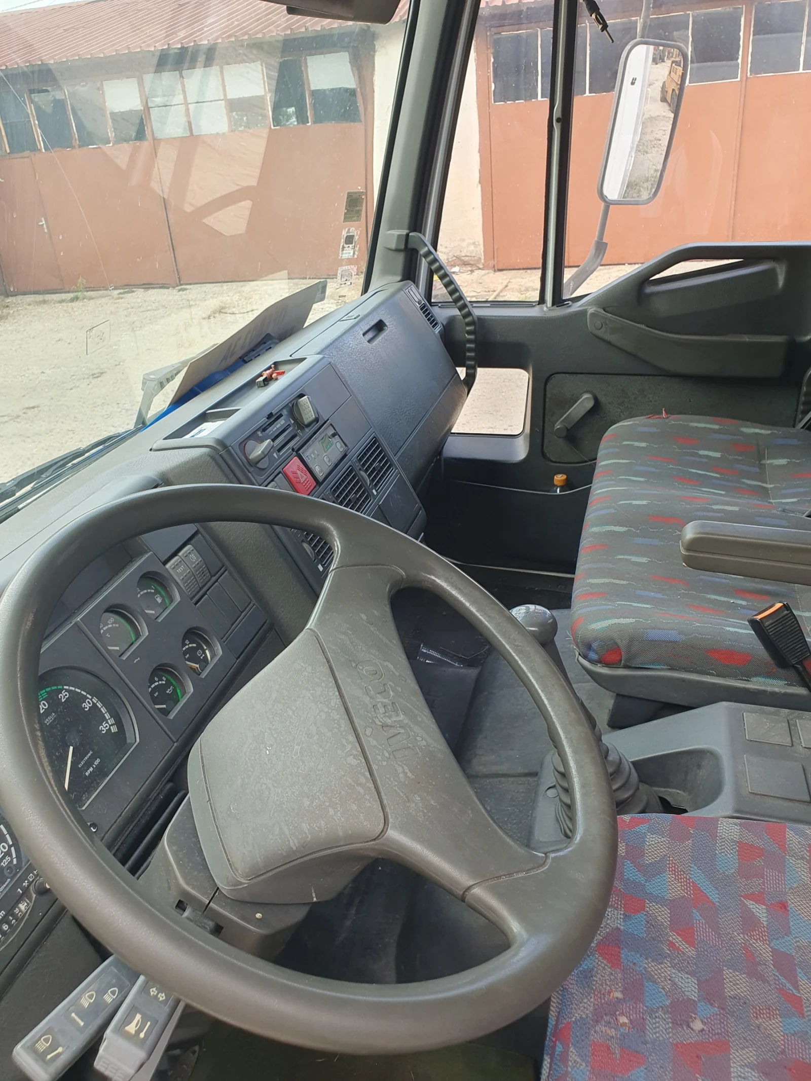 Iveco 75e14  - изображение 10