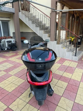 Piaggio X8, снимка 3