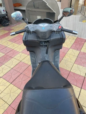 Piaggio X8, снимка 2