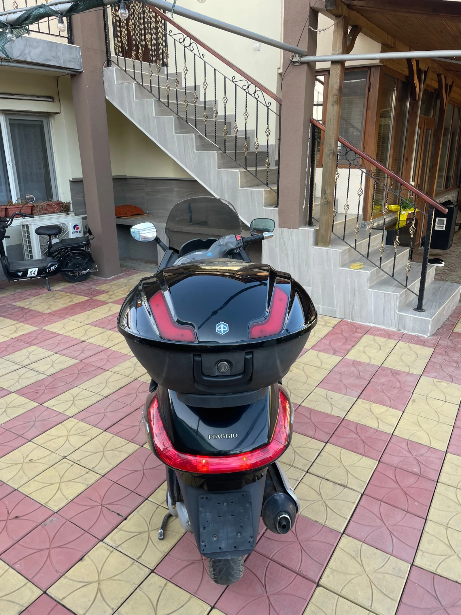 Piaggio X8, снимка 3 - Мотоциклети и мототехника - 53757169