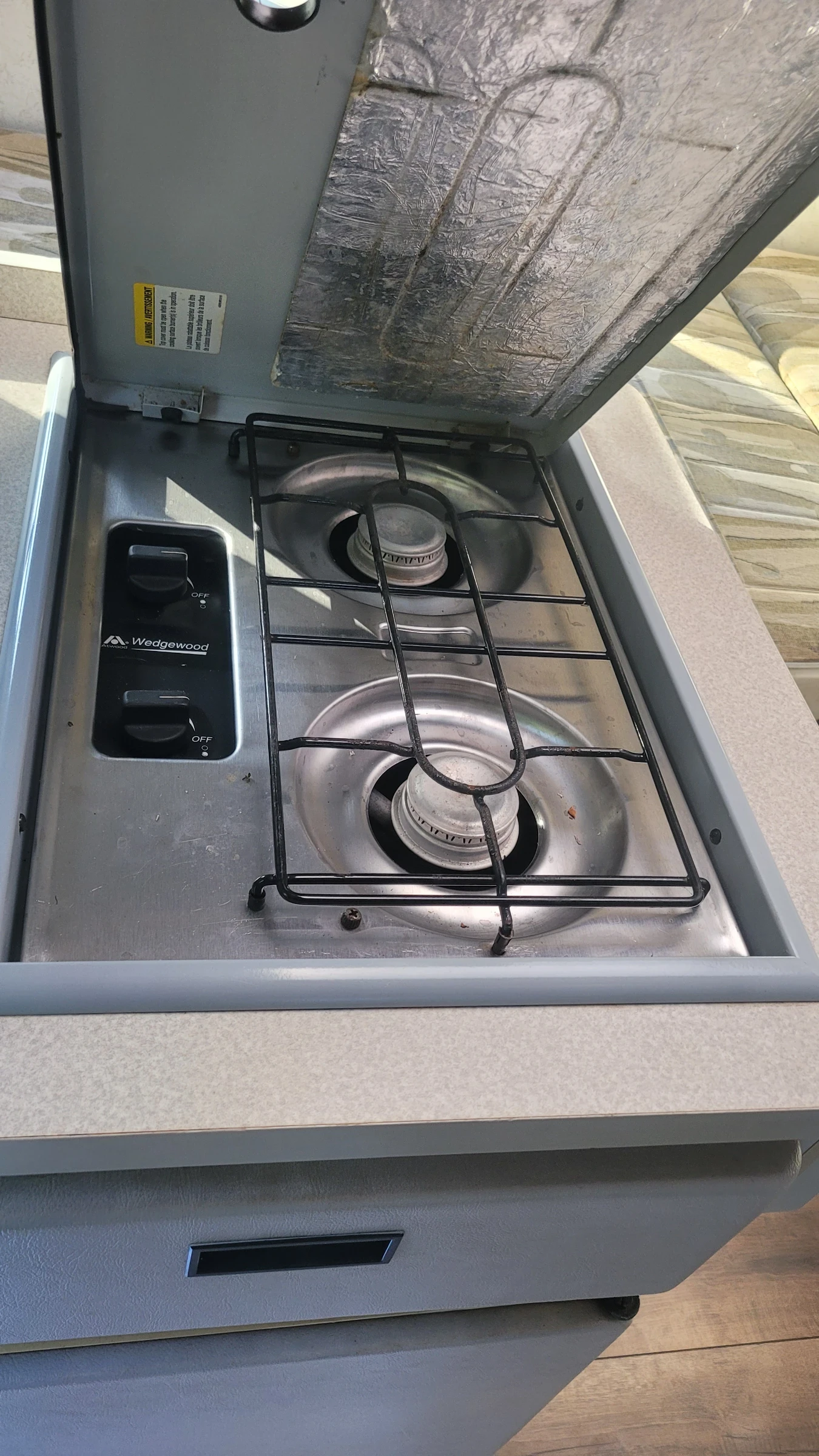 Кемпер VW T4 Rialta Winnebago, снимка 17 - Каравани и кемпери - 54115914