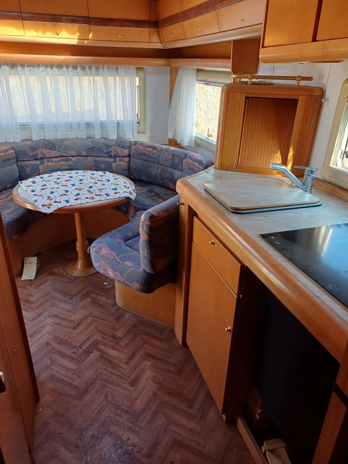 Каравана Wilk BlueStar, снимка 7 - Каравани и кемпери - 54150272