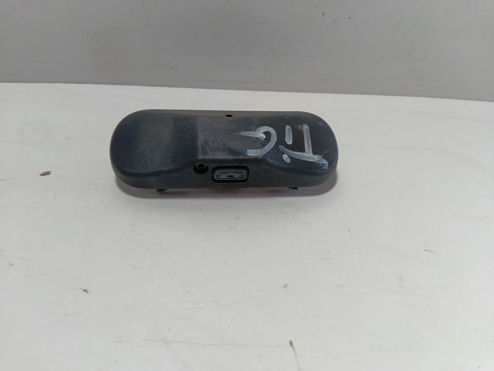 пръскалка челно стъкло 5N0955985C VW Tiguan