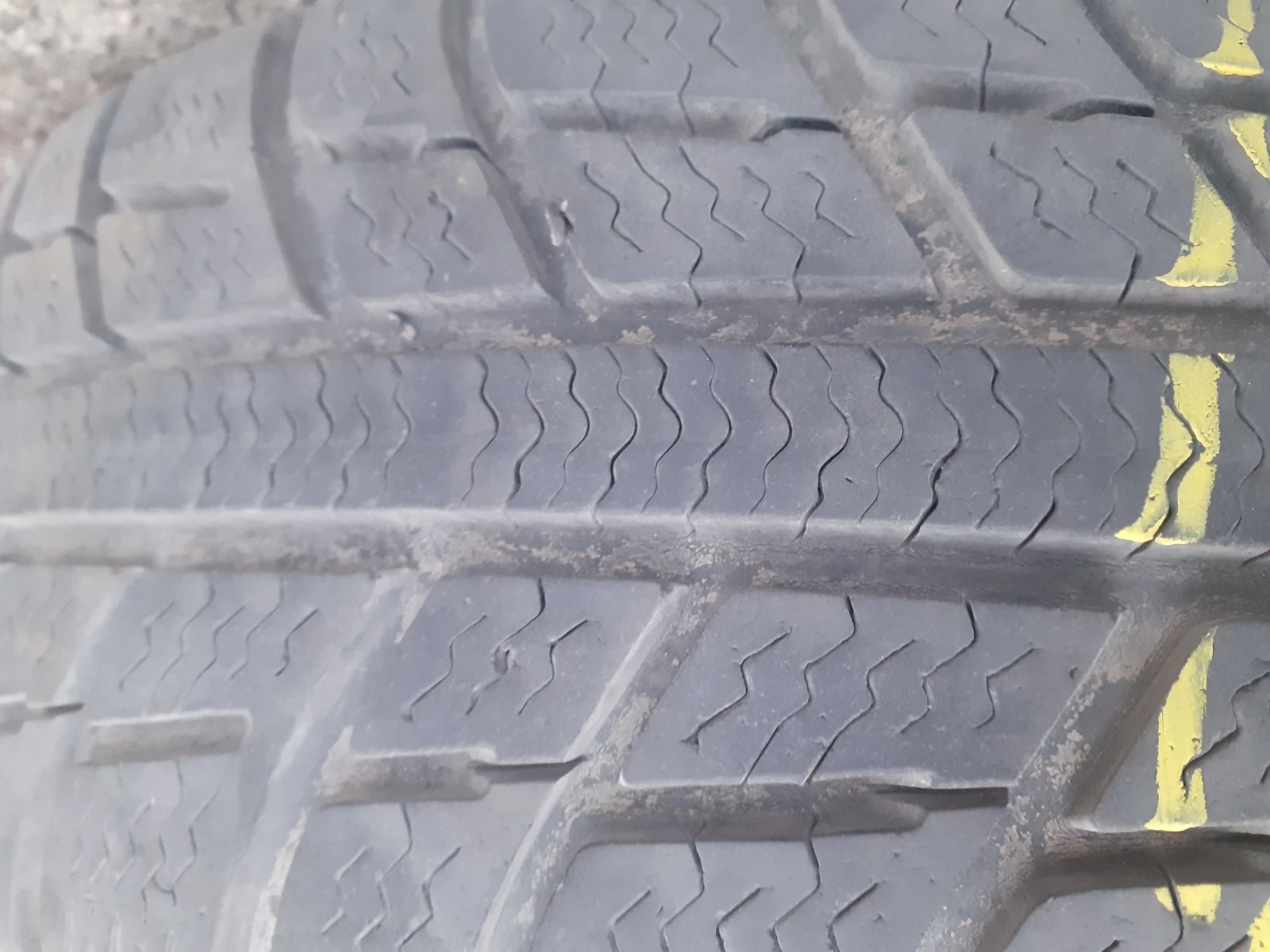 Гуми Зимни 115/70R16, снимка 3 - Гуми и джанти - 55469495
