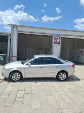 Audi A4 2.0 Бензин, снимка 2