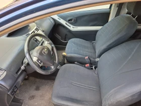 Toyota Yaris 1.0 , снимка 13