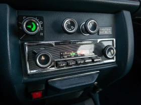 Mercedes-Benz 115 300D, снимка 12
