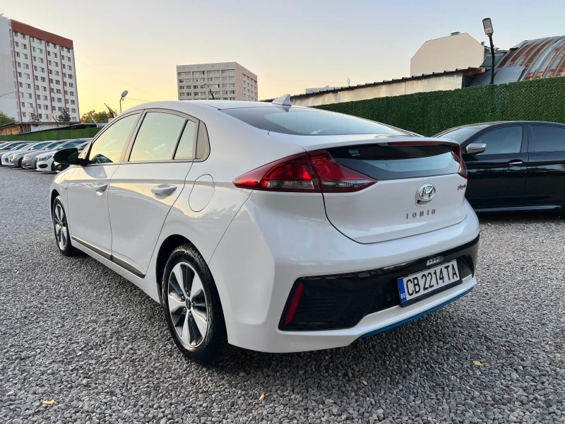 Hyundai Ioniq 1.6GDI/Plug-in Hybrid/72000km/Hyundai България, снимка 5 - Автомобили и джипове - 46888217