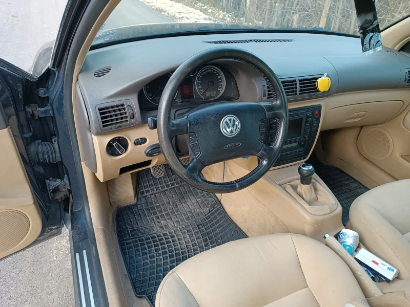 VW Passat 1.9 131 4x4, снимка 9 - Автомобили и джипове - 48368505