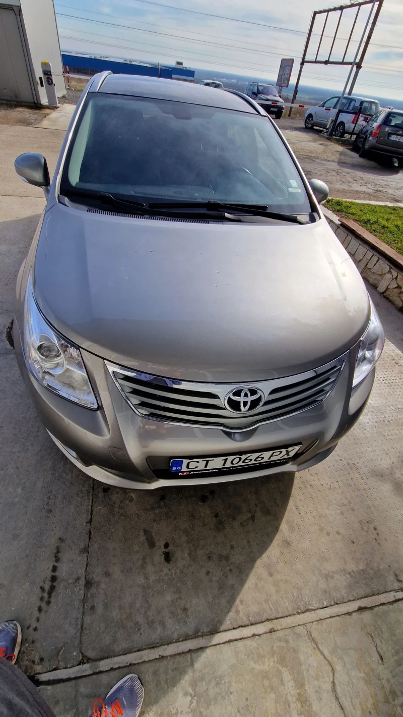 Toyota Avensis 2.0 D-4D, снимка 8 - Автомобили и джипове - 48754094