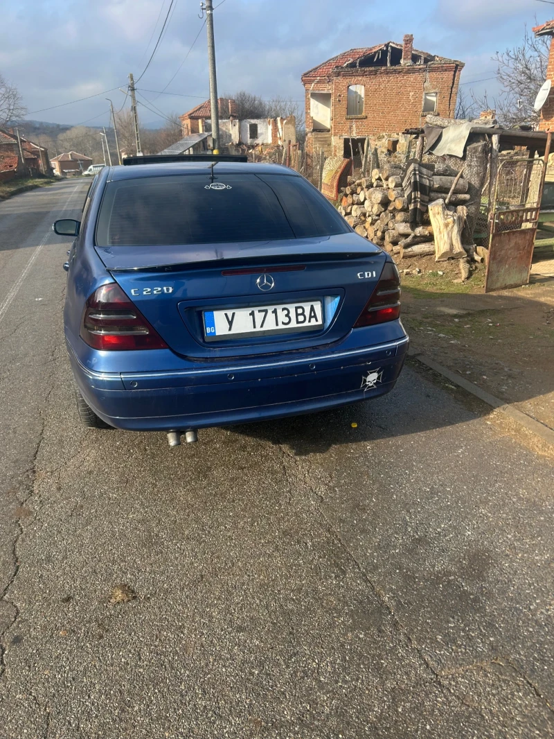 Mercedes-Benz 220, снимка 4 - Автомобили и джипове - 49114174