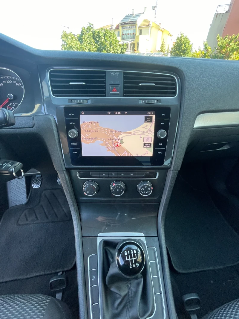 VW Golf 1.6TDI-115к.с., снимка 15 - Автомобили и джипове - 51324214