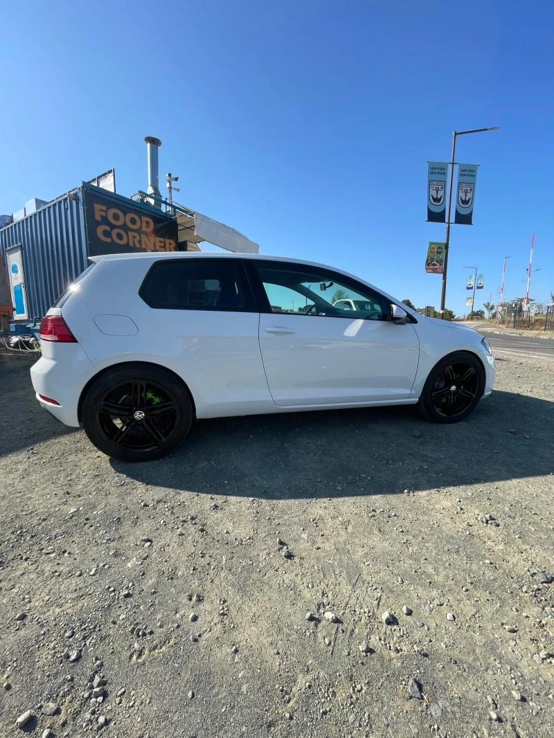 VW Golf 1.6TDI-115к.с., снимка 6 - Автомобили и джипове - 51324214